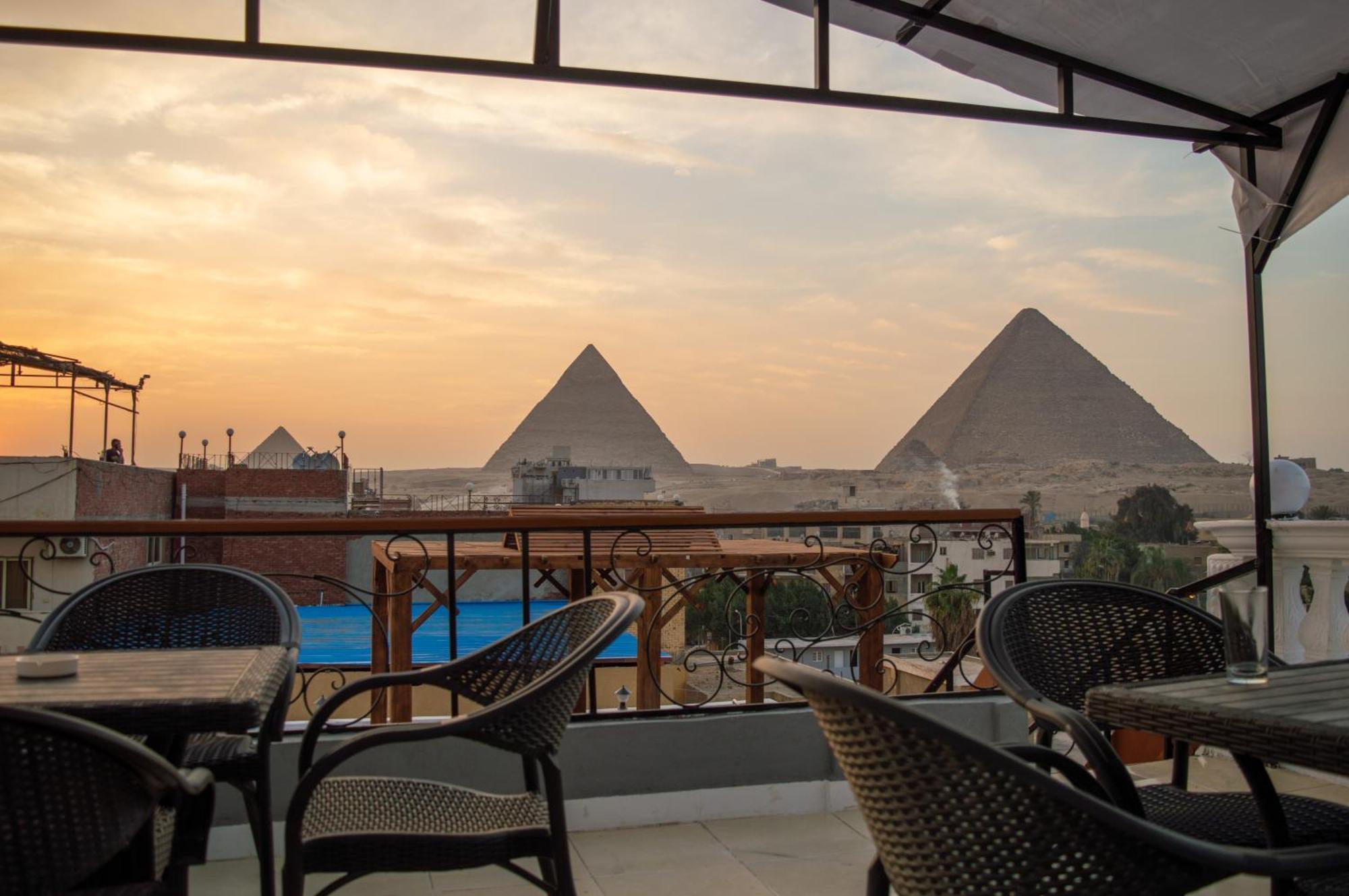 Pyramids Gate Hotel Kafret el-Gabal المظهر الخارجي الصورة