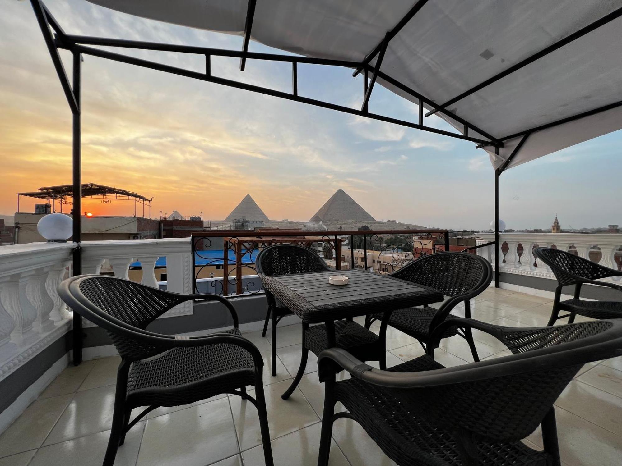 Pyramids Gate Hotel Kafret el-Gabal المظهر الخارجي الصورة