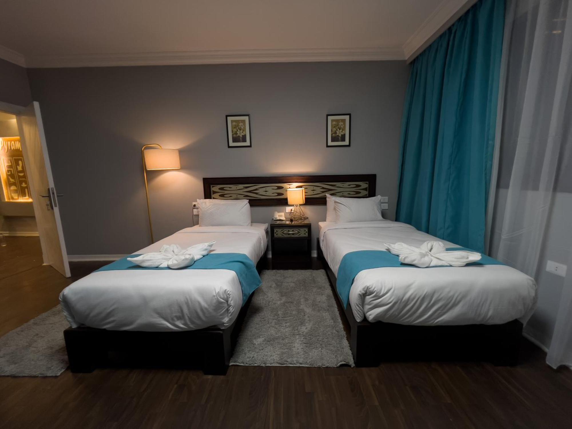Pyramids Gate Hotel Kafret el-Gabal المظهر الخارجي الصورة
