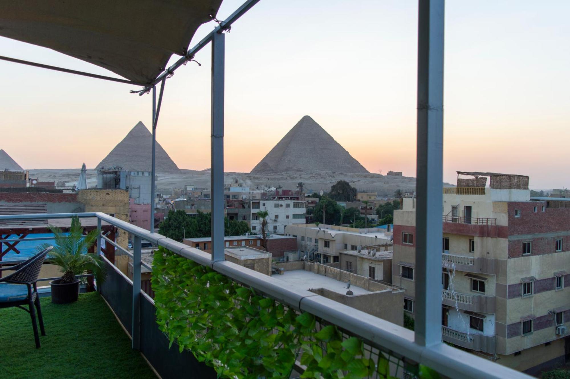 Pyramids Gate Hotel Kafret el-Gabal المظهر الخارجي الصورة